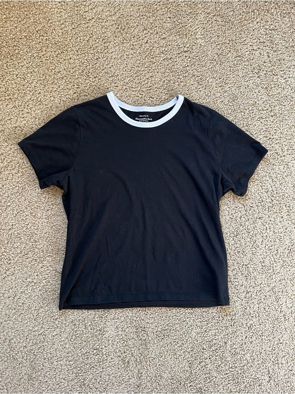 Abercrombie Essential Tee Black with White Collar